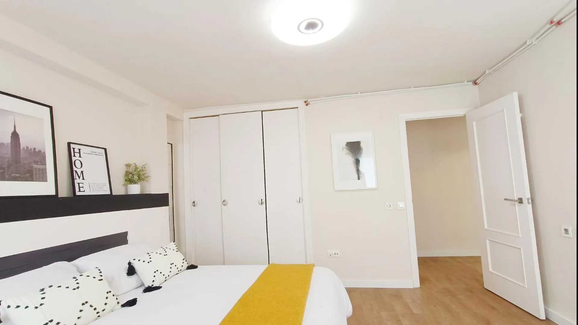 Triana House Apartment Seville 0*,
